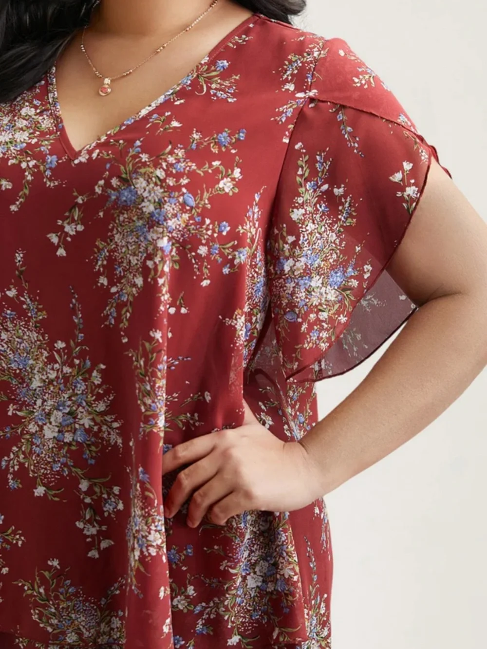 2 BloomChic Rust Floral V-Neck Layered Blouse NWT sz 14-16 - Picture 3 of 9